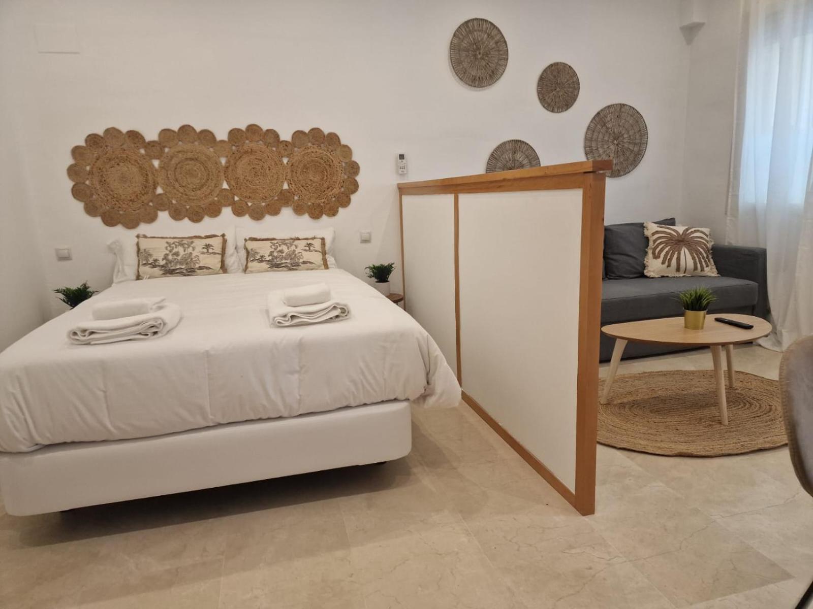 סביליה Isg Apartments Estudio En La Alameda 2 מראה חיצוני תמונה