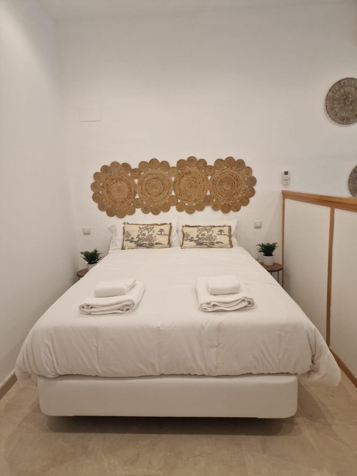 סביליה Isg Apartments Estudio En La Alameda 2 מראה חיצוני תמונה